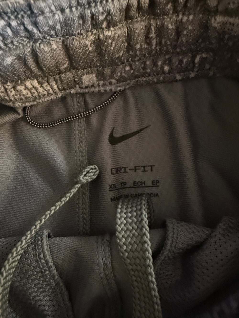 Nike boys mesh gray and black set of 2 shorts - Picture 8 of 9